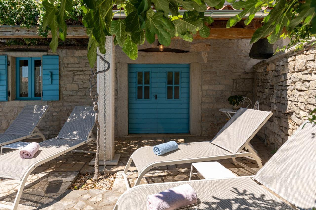 Villa Janko Sveti Lovreč Pazenatički Bagian luar foto